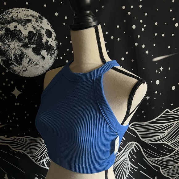 AE Ribbed Cropped Racerback Tank - Picture 4 of 6